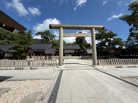 籠神社